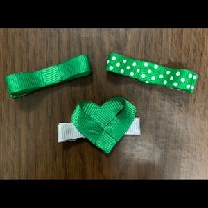 HANDMADE, BRAND NEW BABY/GIRL BOW HAIR CLIPS